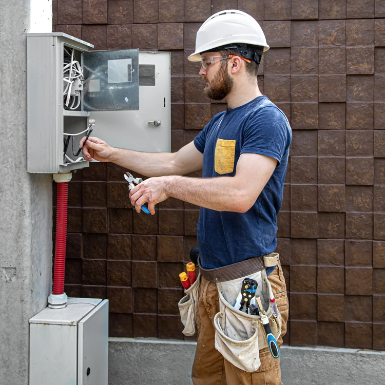Electrical Lineworker